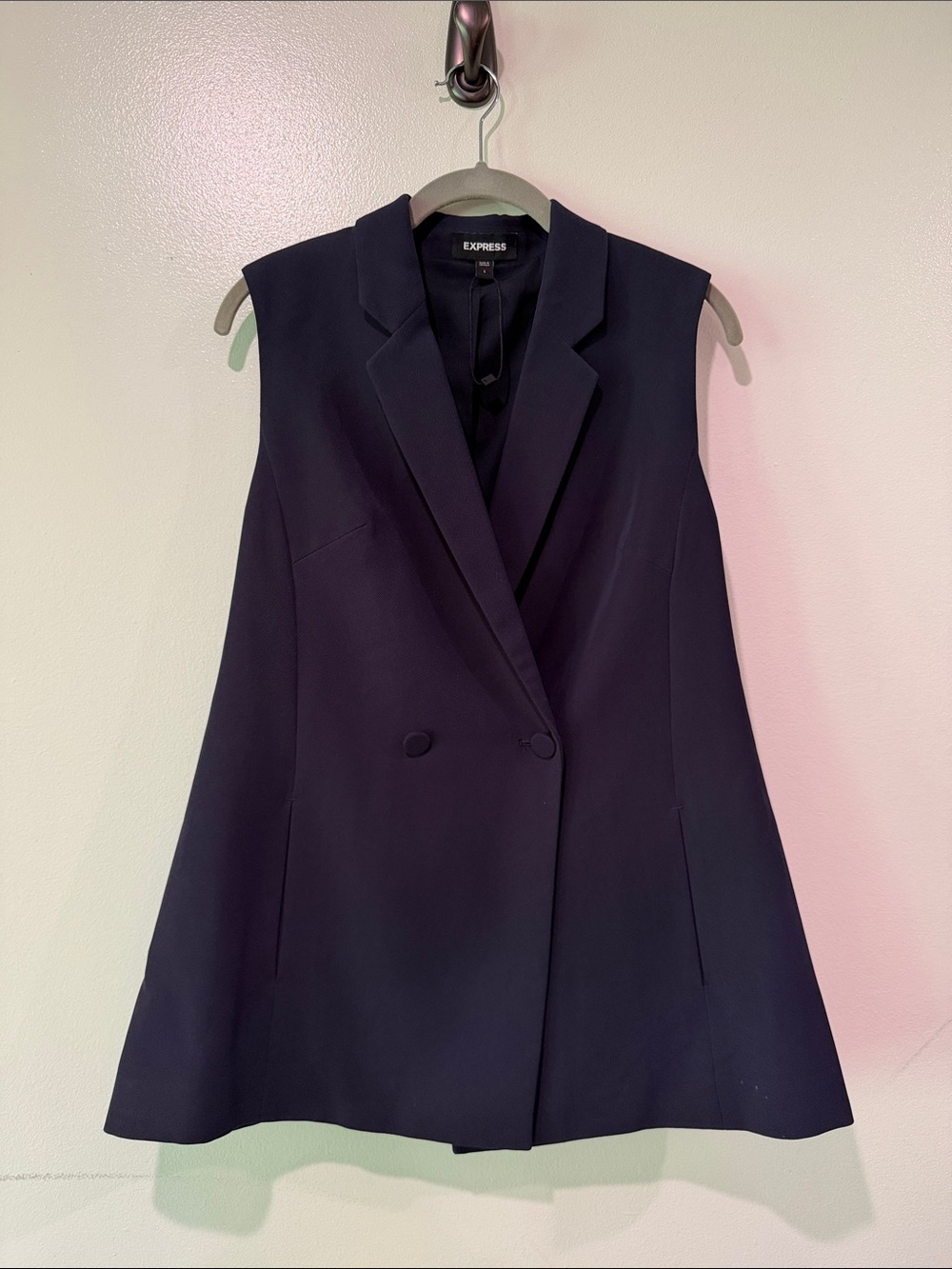 Express Sleeveless Double-Breasted Blazer Vest in Navy Blue